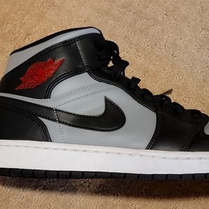 Mens Air Jordan 1 Mid Shadow